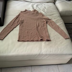 Old Navy Women's Tan Long Sleeve Tee